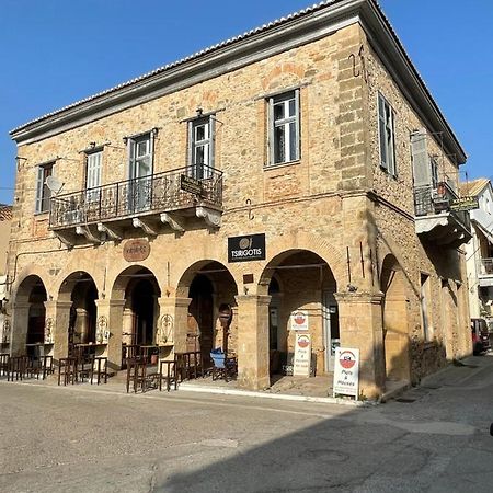 Xenias Rooms Apartments Koróni 외부 사진