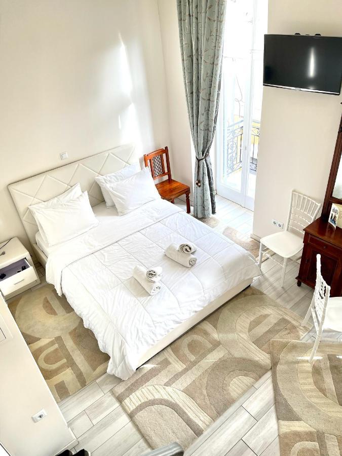 Xenias Rooms Apartments Koróni 외부 사진