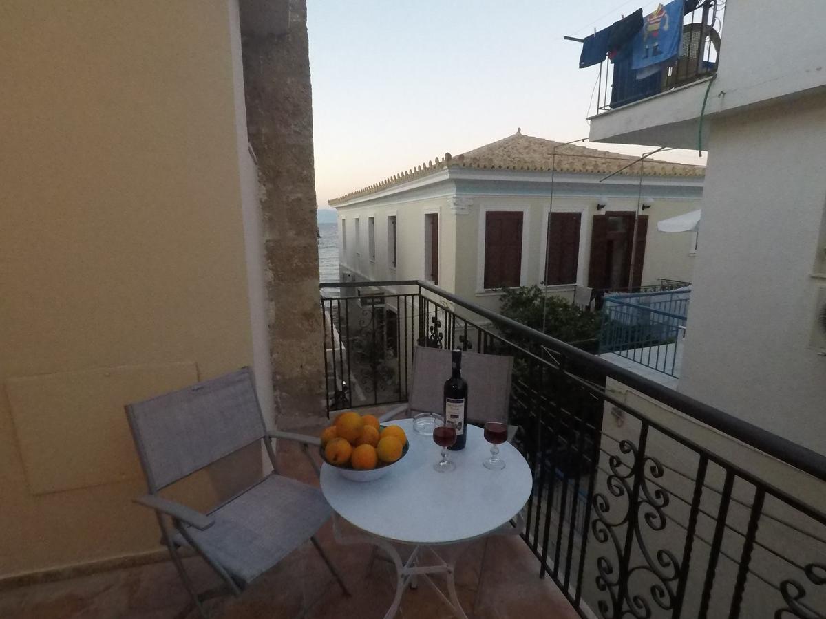 Xenias Rooms Apartments Koróni 외부 사진